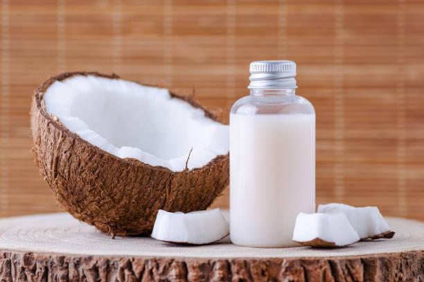 Transform Your Skincare Routine: The Cleansing, Hydrating, and Protective Benefits of Coconut Milk